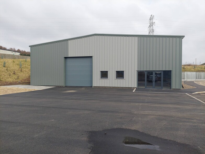1 Smeaton Rd, Dundee for lease - Building Photo - Image 1 of 5