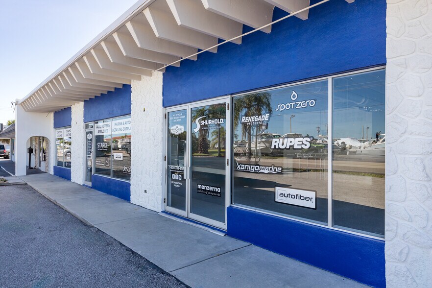 1520 SE 46th Ln, Cape Coral, FL for lease - Building Photo - Image 2 of 14