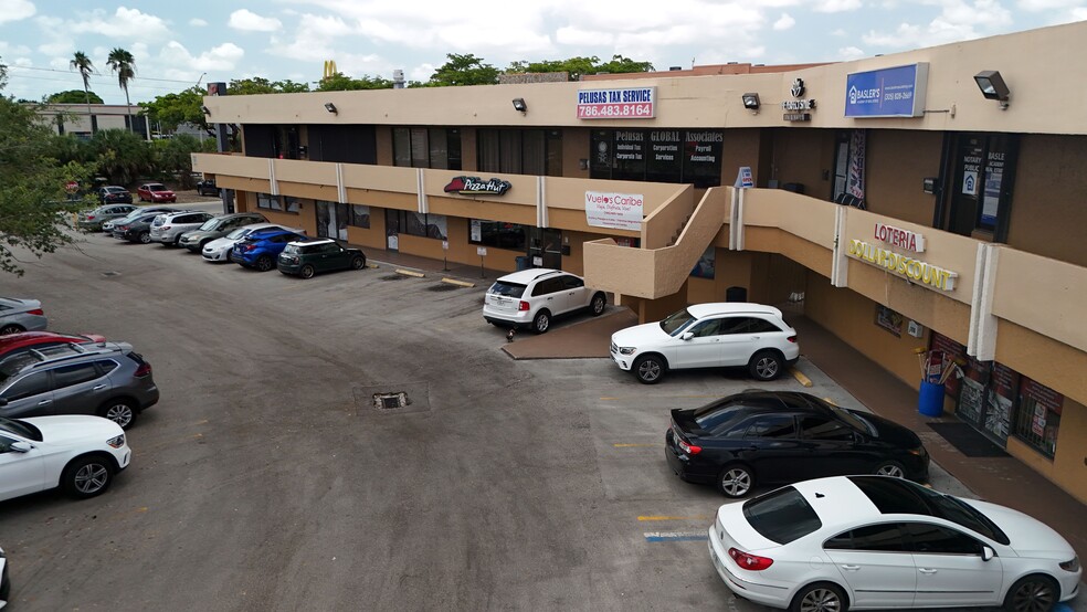 1665 W 68th St, Hialeah, FL for sale - Building Photo - Image 2 of 9