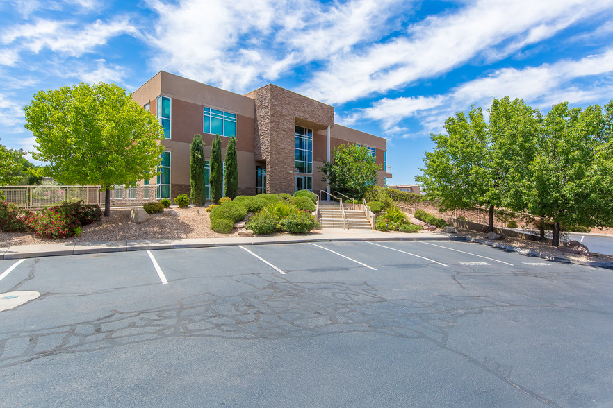 912 W 1600 S, Saint George, UT for lease - Building Photo - Image 1 of 21