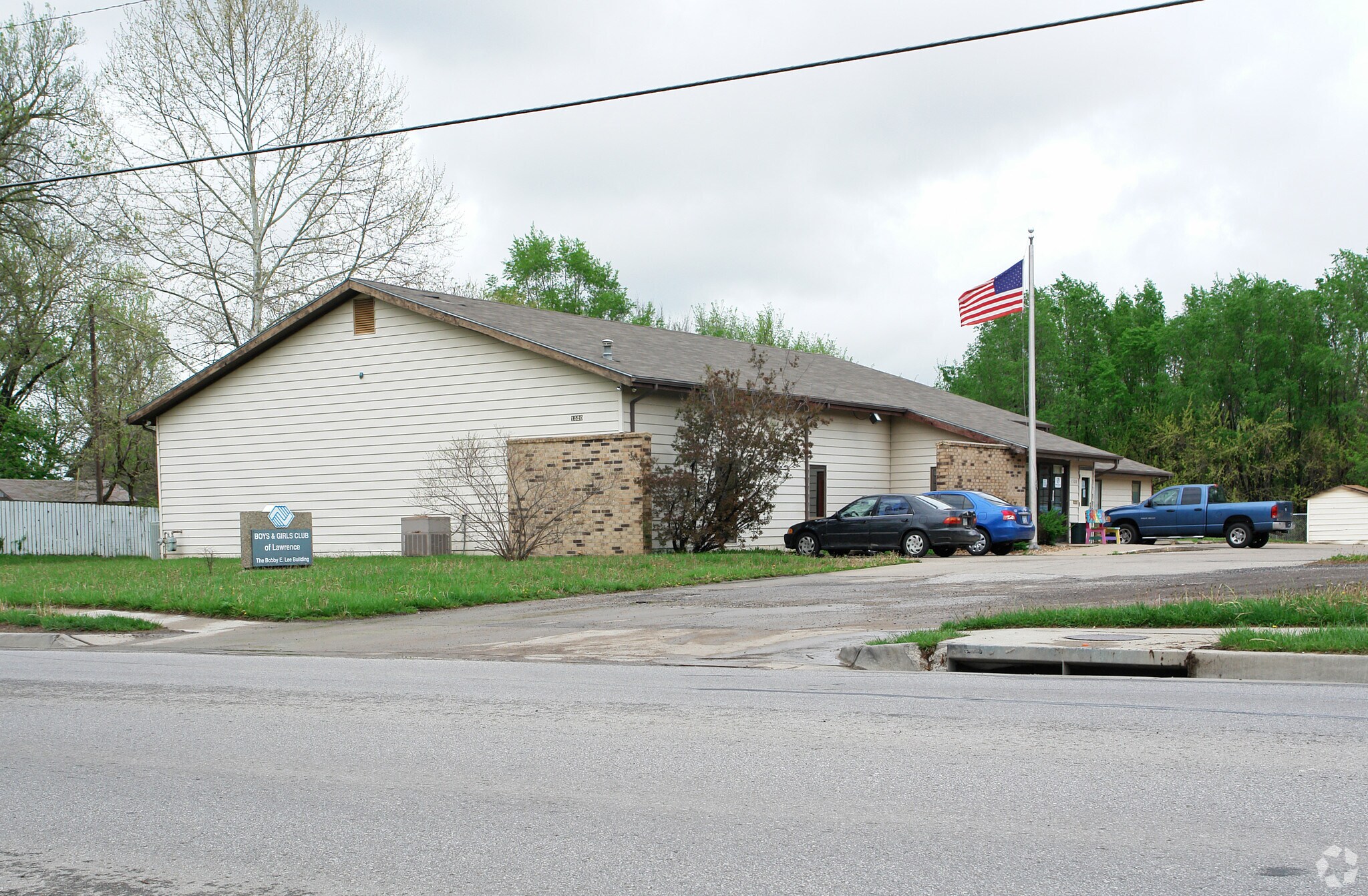 1520 Haskell Ave, Lawrence, KS for sale Primary Photo- Image 1 of 1