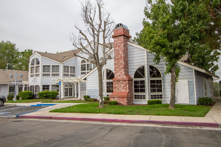 11346 Mountain View Ave, Loma Linda, CA for lease - Building Photo - Image 3 of 7