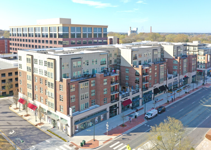 123-143 W Franklin St, Chapel Hill, NC for lease - Aerial - Image 2 of 2