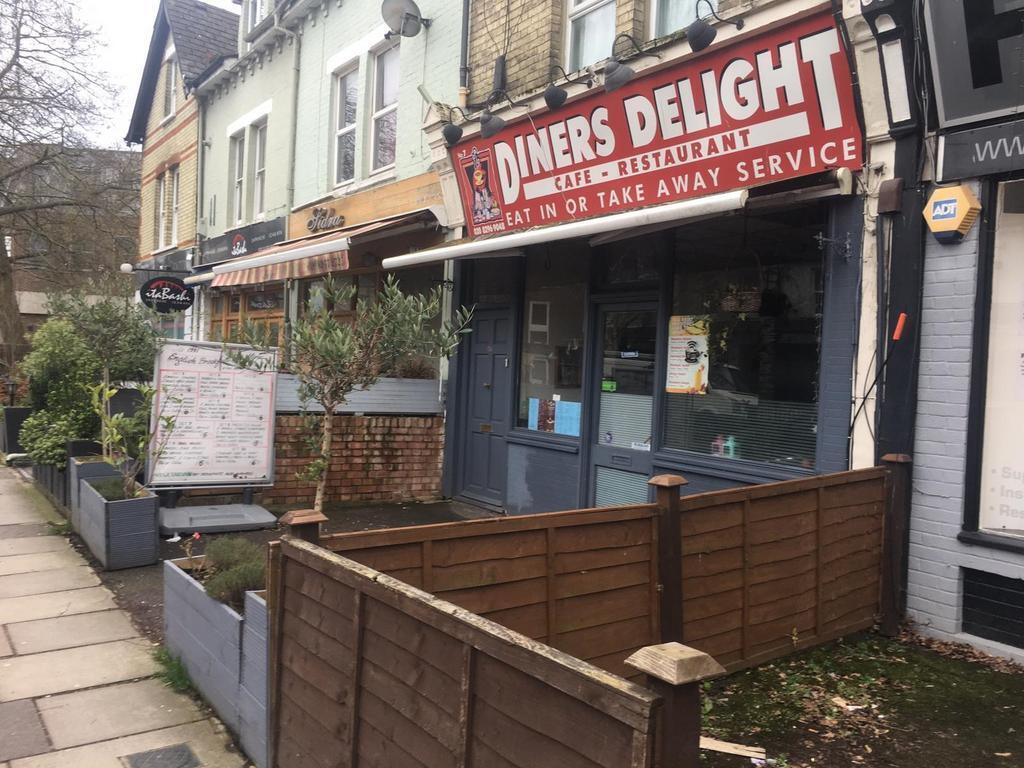 7 Church Rd, Teddington for sale Primary Photo- Image 1 of 1