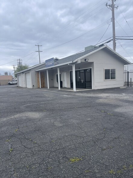 1311 W Main St, Merced, CA for sale - Building Photo - Image 1 of 1