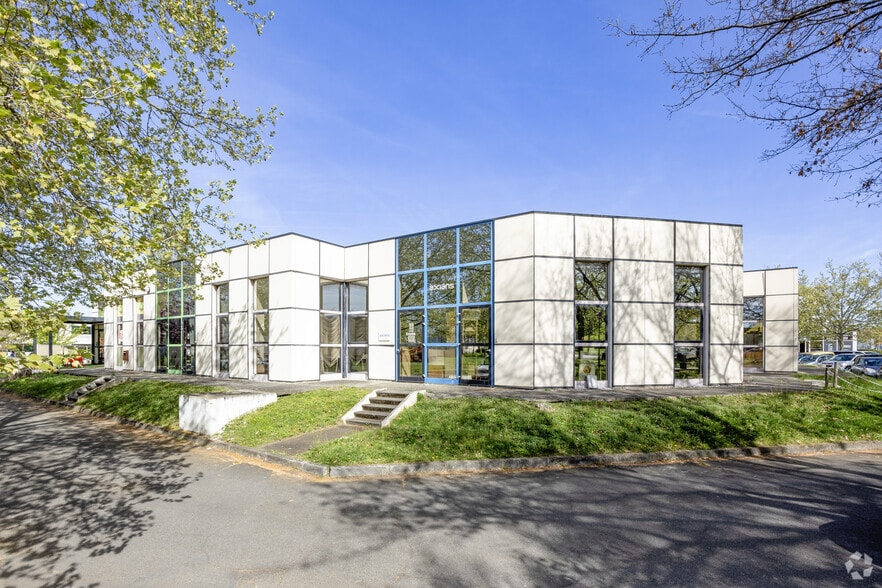 71 Rue Ampère, Labège for lease - Primary Photo - Image 1 of 2