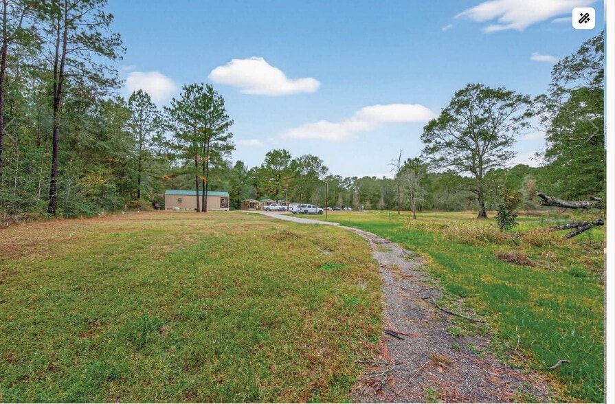 000 Coon Hollow RD, Conroe, TX for sale - Building Photo - Image 3 of 6