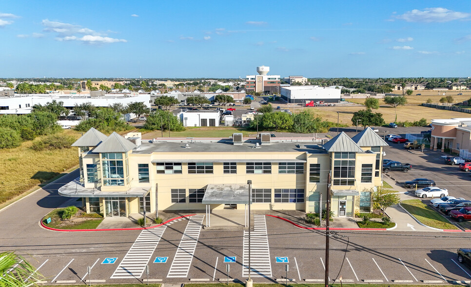 2001 S Cynthia St, McAllen, TX for lease - Building Photo - Image 1 of 5