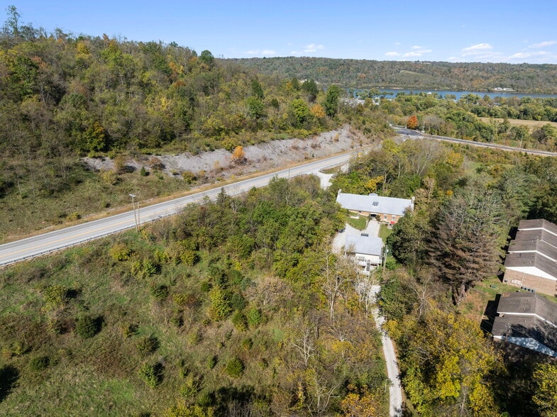 4465 W Augusta Chatham Rd, Augusta, KY for sale - Building Photo - Image 1 of 56