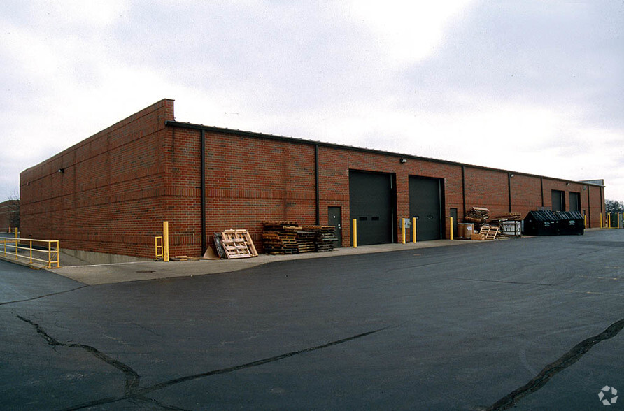 1012 Airpark Dr, Sugar Grove, IL for lease - Other - Image 3 of 7