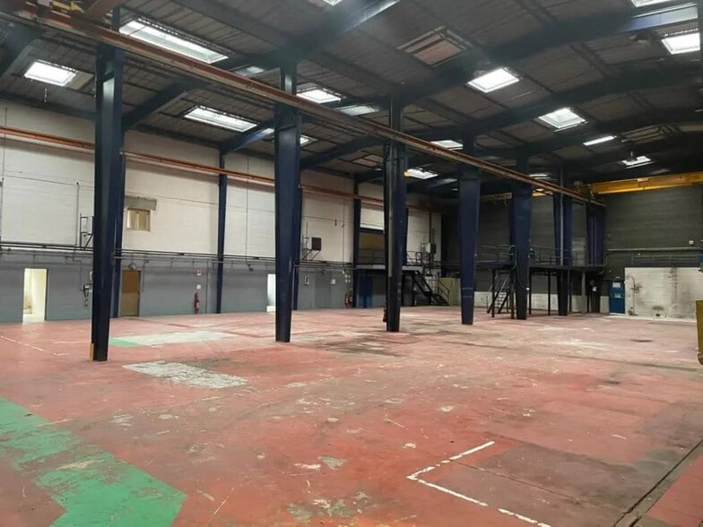 Flex in Argenteuil for lease - Interior Photo - Image 3 of 4