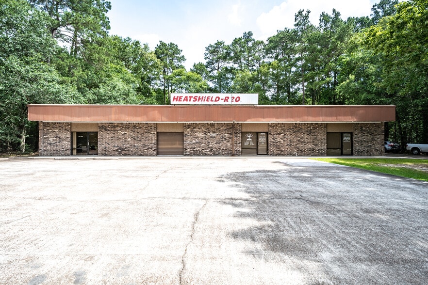 2615 Appian Way, New Caney, TX for sale - Building Photo - Image 1 of 1