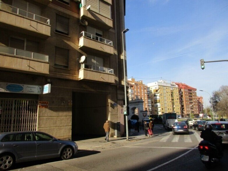 Retail in Xàtiva for lease - Building Photo - Image 2 of 9