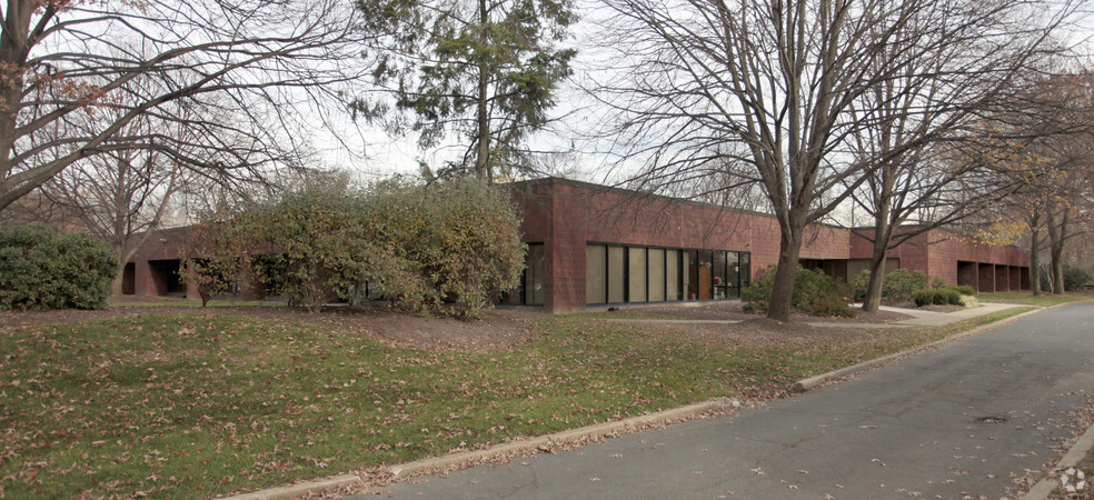 201 College Rd E, Princeton, NJ for lease - Primary Photo - Image 1 of 3