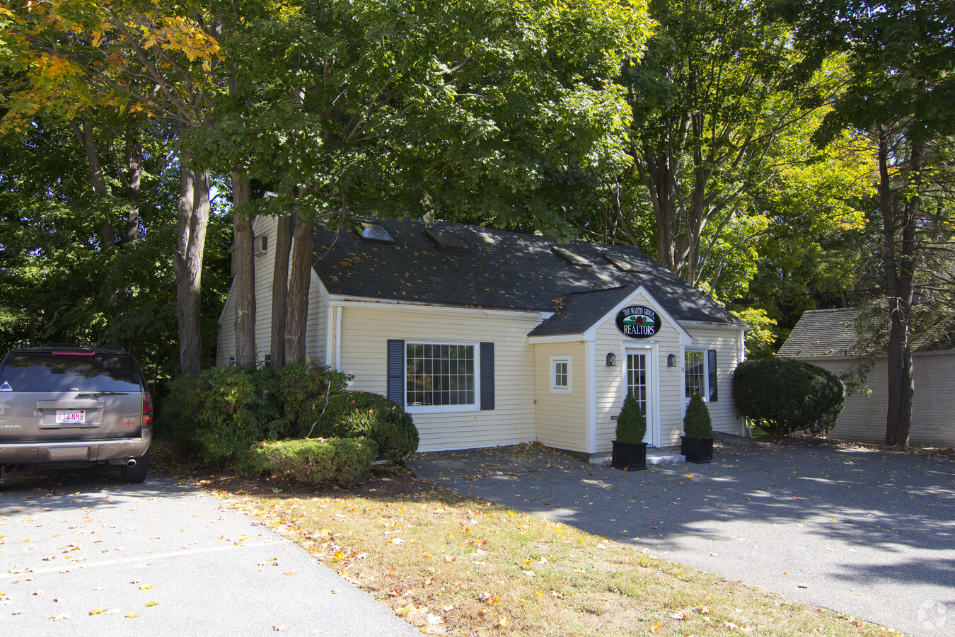 10-12 Central St, Topsfield, MA 01983 | LoopNet