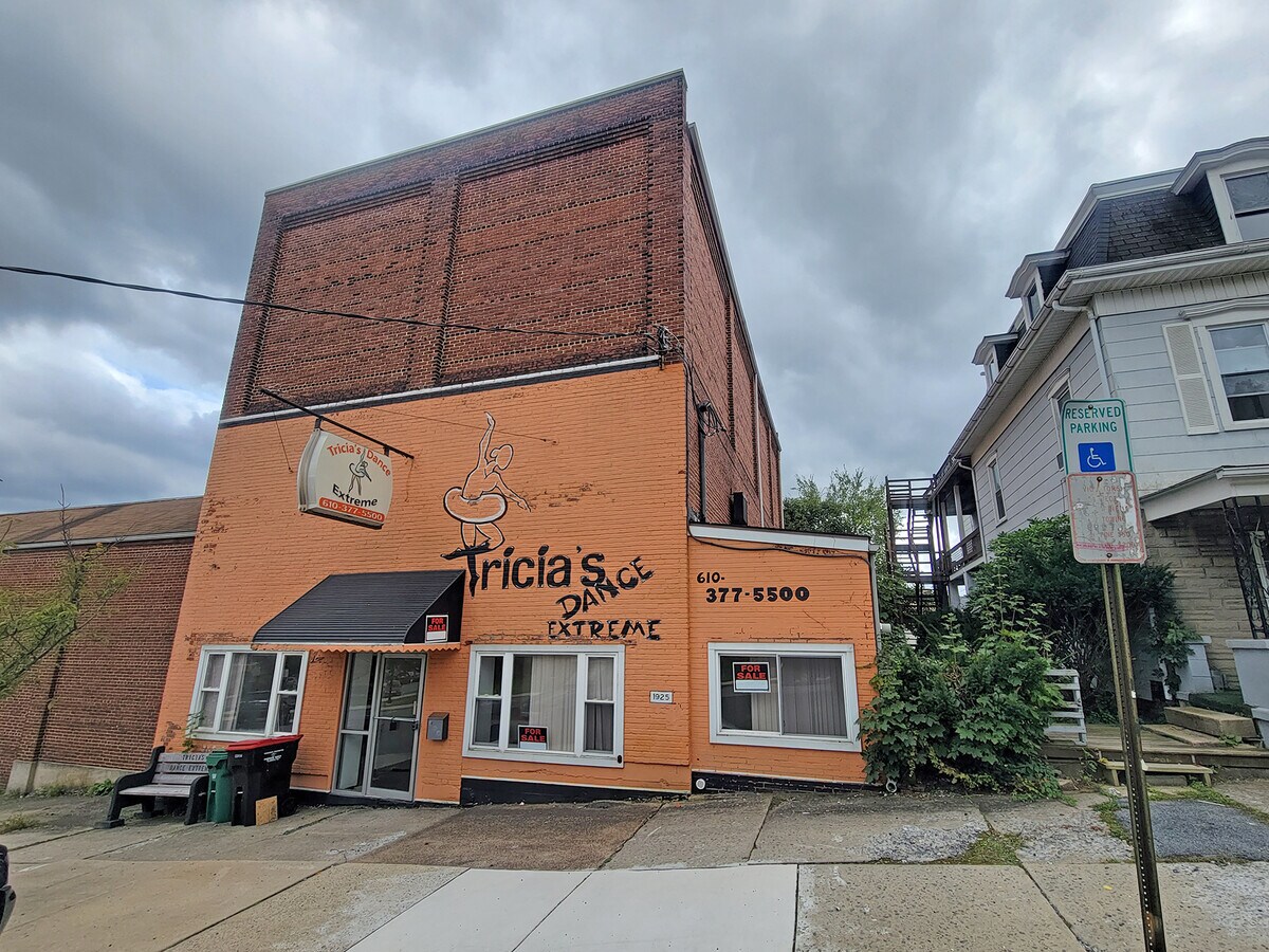 211 South St, Lehighton, PA 18235