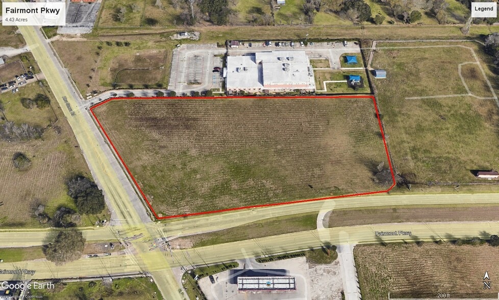 4.43 Ac. Fairmont Pky, Pasadena, TX for sale - Primary Photo - Image 1 of 6