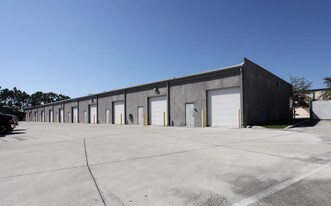 733-737 Commerce Dr, Venice FL - Warehouse