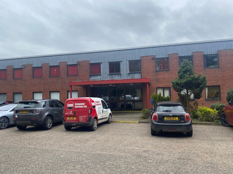 Hempstead Rd, Holt for lease - Primary Photo - Image 1 of 2