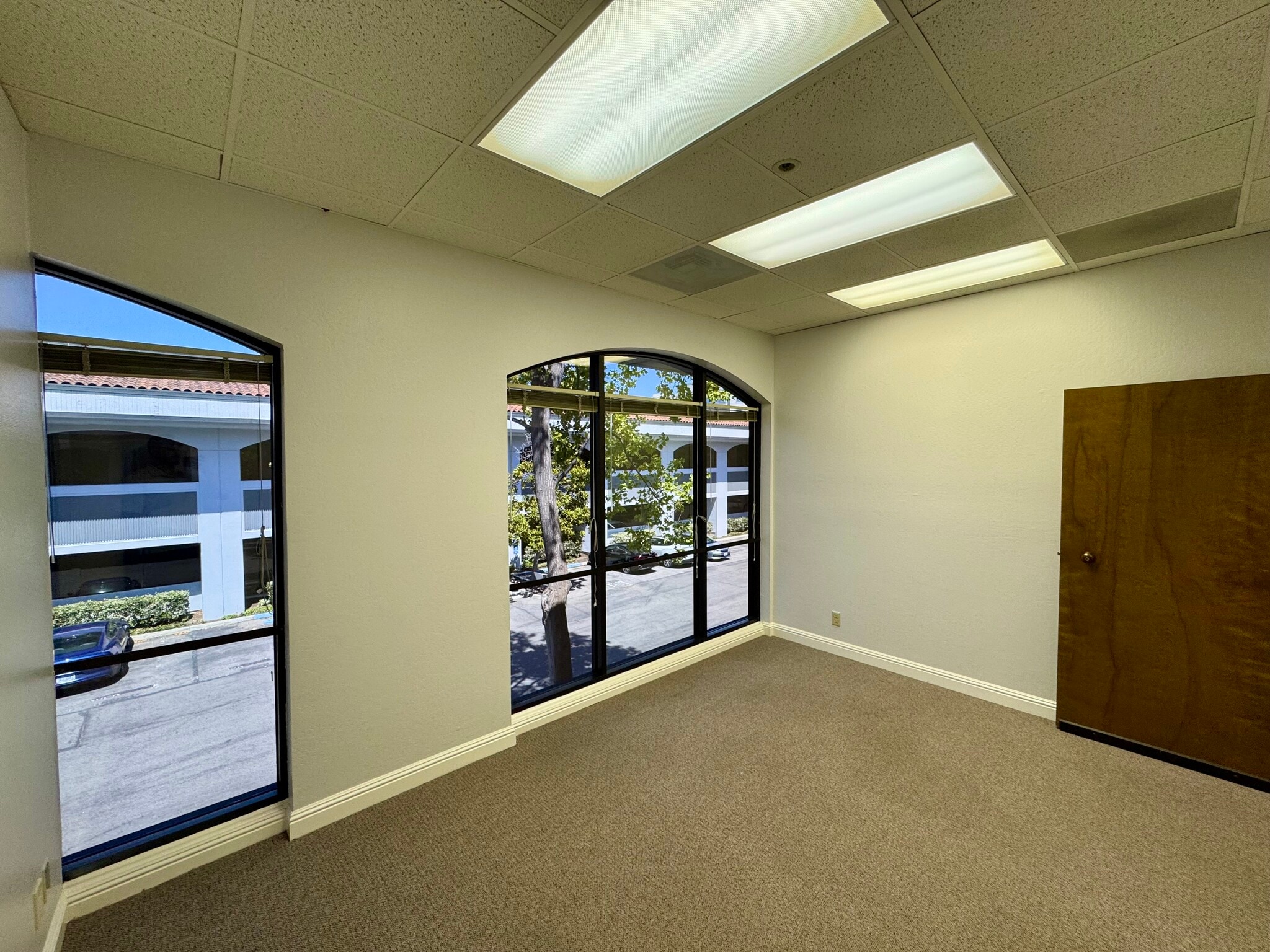 4984 El Camino Real, Los Altos, CA for lease Interior Photo- Image 1 of 5