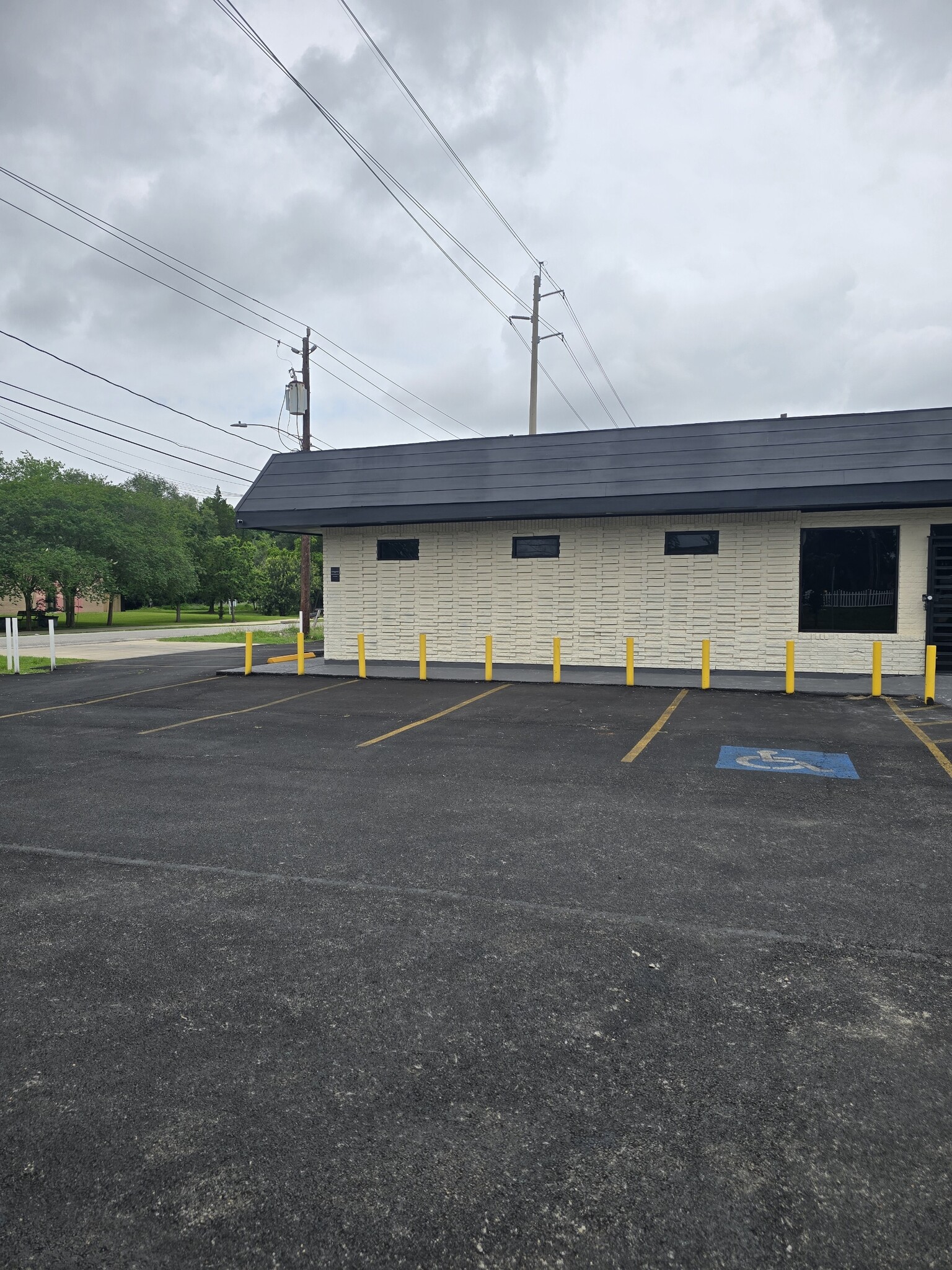 3619 Reed Rd, Houston, TX for lease Primary Photo- Image 1 of 16