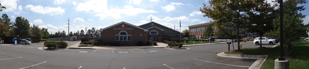 7101 Heritage Village Plz, Gainesville, VA for sale - Building Photo - Image 1 of 13