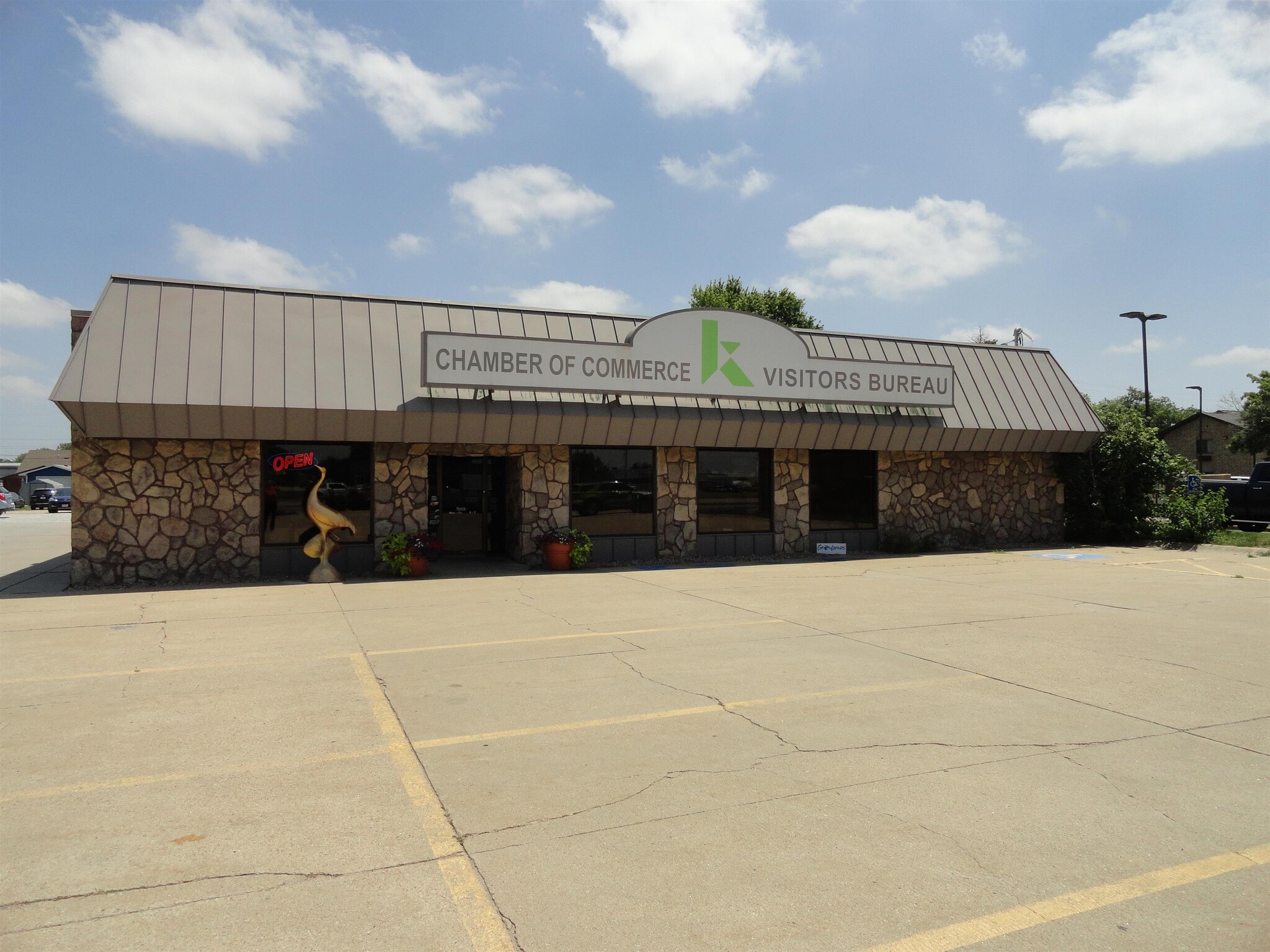 1007 2nd Ave, Kearney, NE for lease Primary Photo- Image 1 of 27