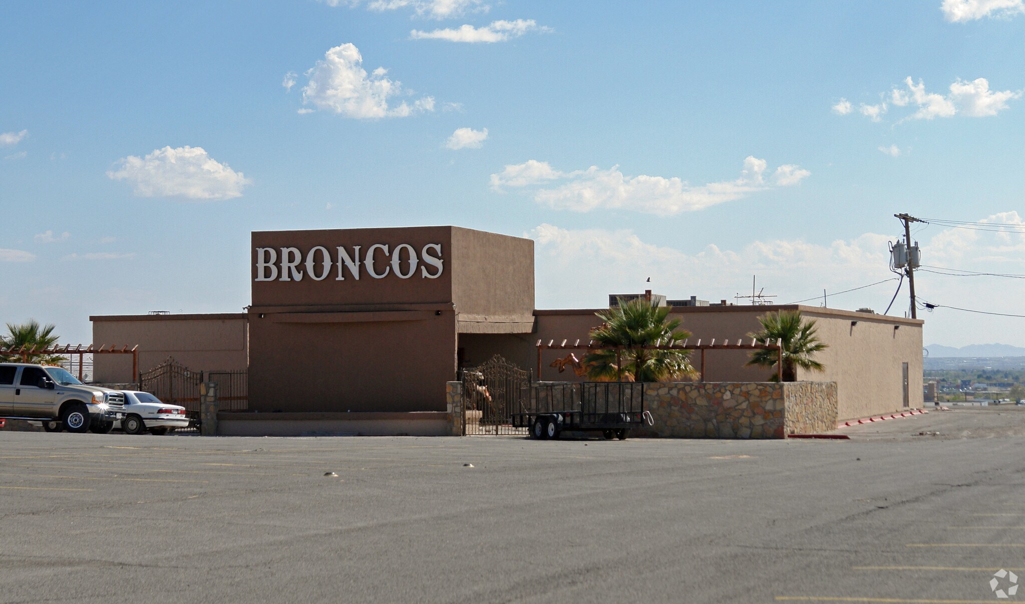 8750 E Gateway Blvd, El Paso, TX for sale Primary Photo- Image 1 of 1