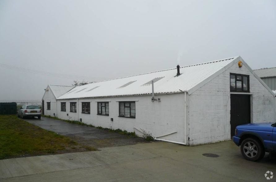 Tormarton Rd, Chippenham for lease - Primary Photo - Image 1 of 15