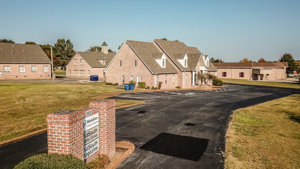 6920 Oak Forest Dr, Olive Branch, MS for sale - Building Photo - Image 2 of 20