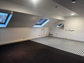 7 King St, Leeds for lease Interior Photo- Image 2 of 4