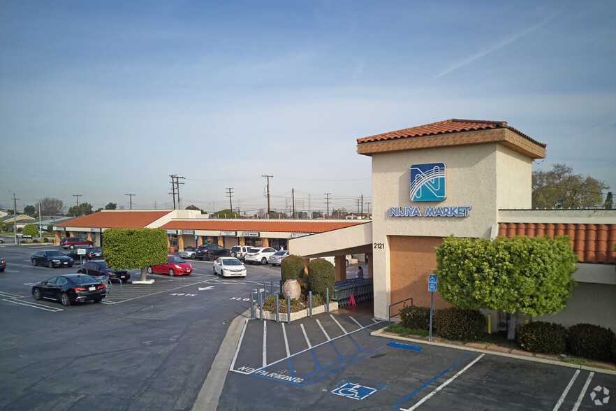 2121-2149 W 182nd St, Torrance, CA for lease - Building Photo - Image 1 of 11