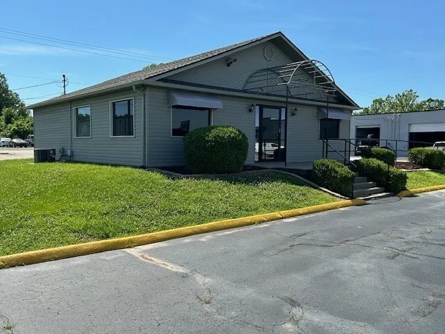 566 S Kingshighway, Cape Girardeau, MO for lease - Primary Photo - Image 1 of 16