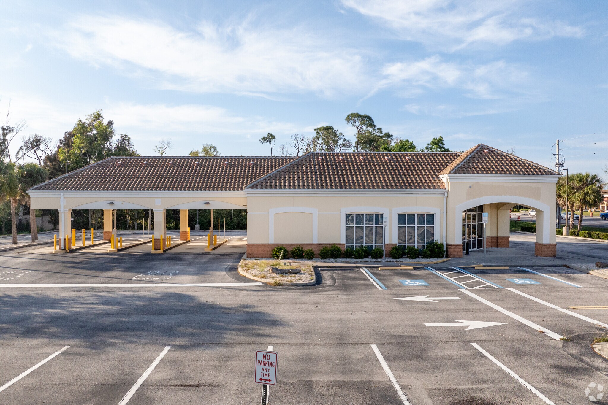 18940 S Tamiami Trl, Fort Myers, FL for lease Primary Photo- Image 1 of 30
