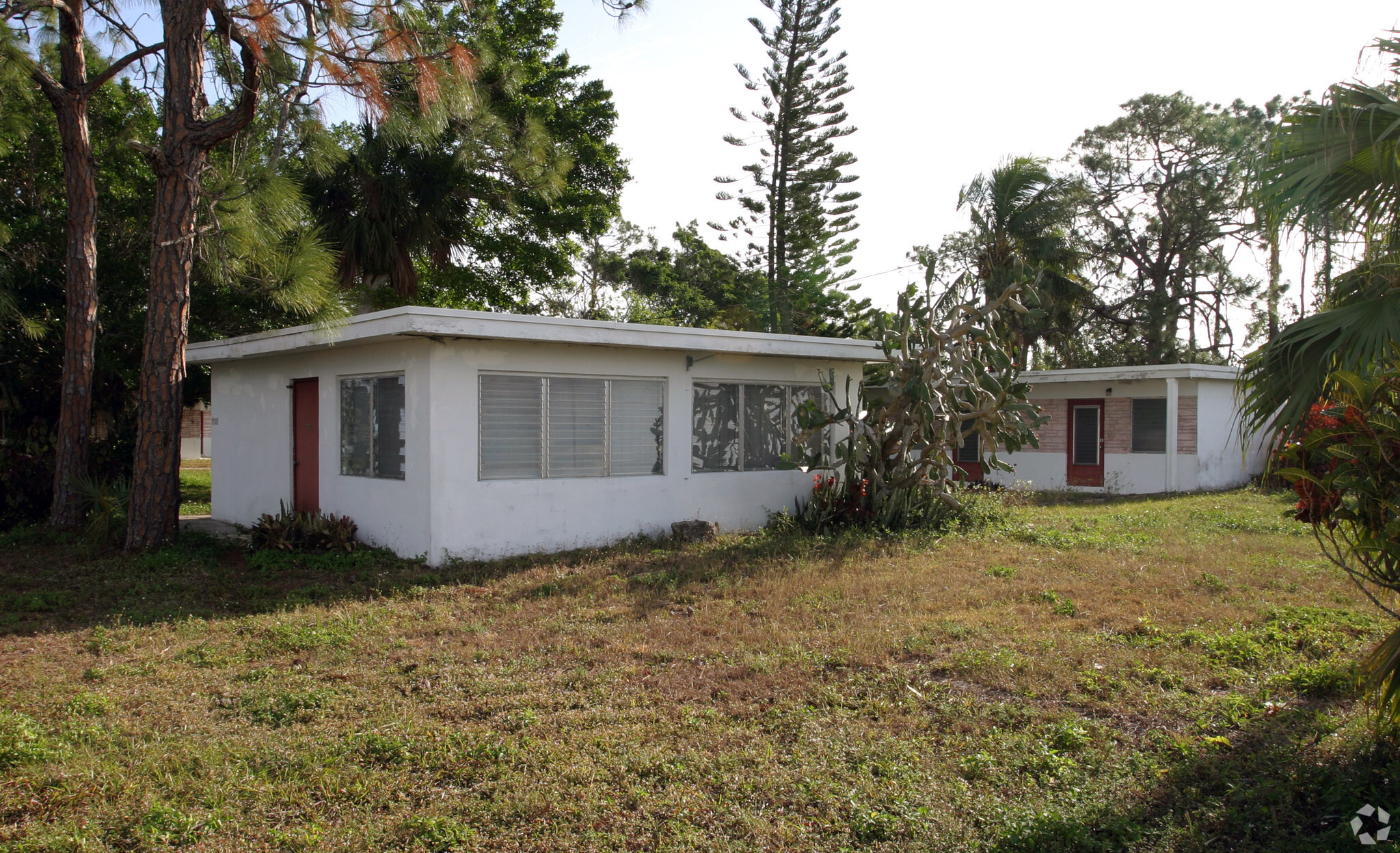 11103 Tamiami Trl E, Naples, FL for sale Primary Photo- Image 1 of 1