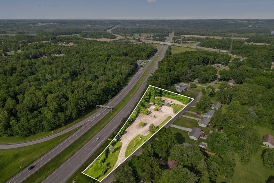 2461 Emma Ln, Mansfield, OH for sale - Aerial - Image 2 of 8