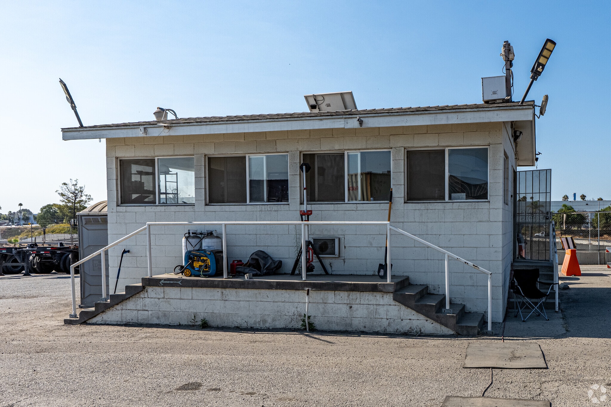 1660 E 32nd St, Long Beach, CA for lease Building Photo- Image 1 of 29