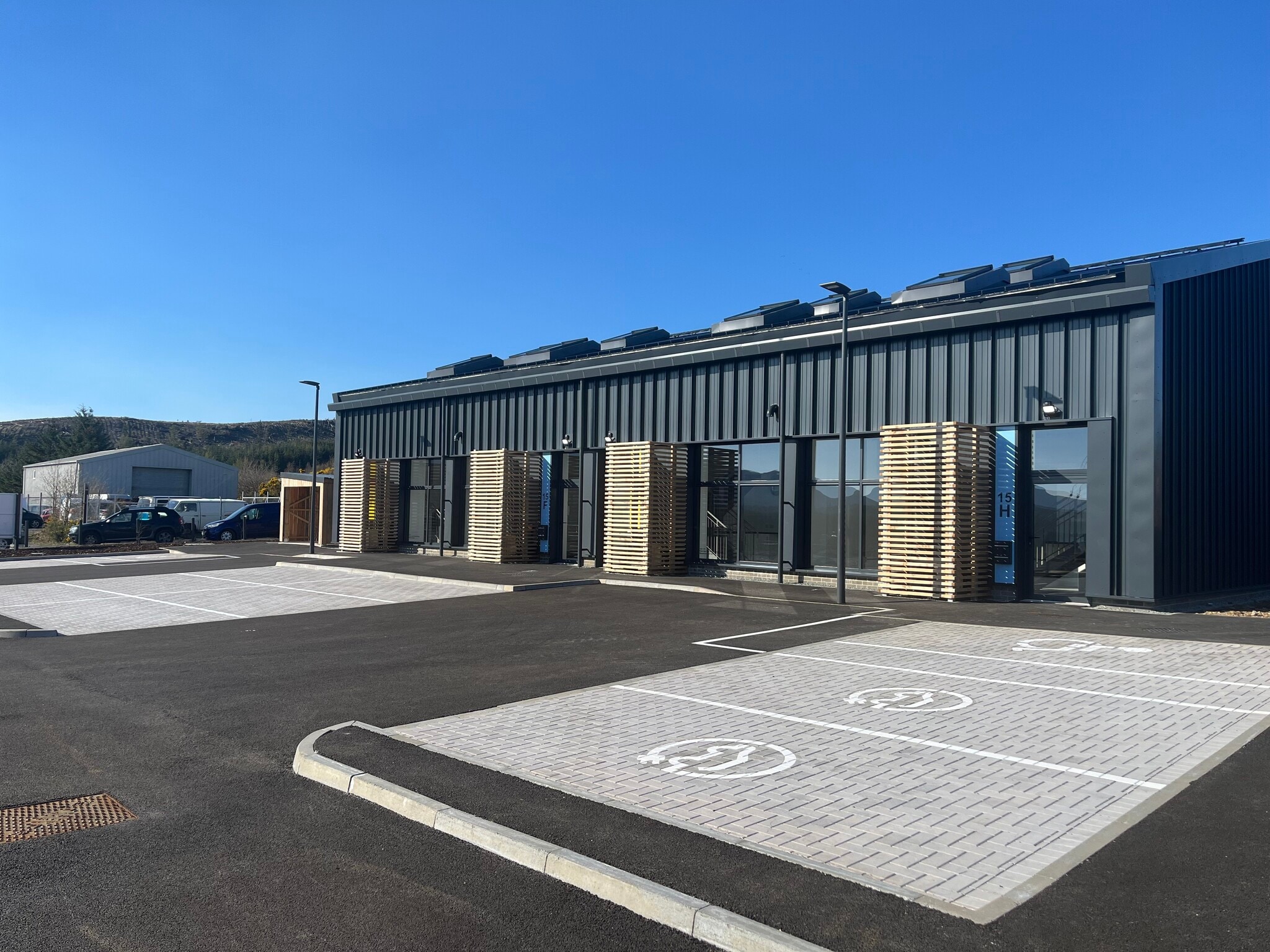 Pairc Nan Craobh, Broadford for lease Building Photo- Image 1 of 7