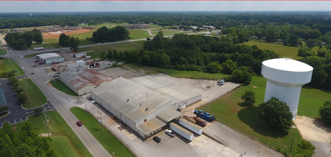 15894 Lucas Ferry Rd, Athens, AL for sale Building Photo- Image 1 of 1