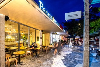 135-137 Miracle Mile, Coral Gables, FL for lease Building Photo- Image 2 of 4