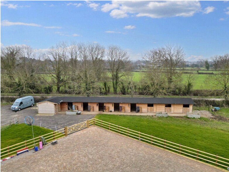 Pasture Ln, Loughborough for sale - Building Photo - Image 2 of 9