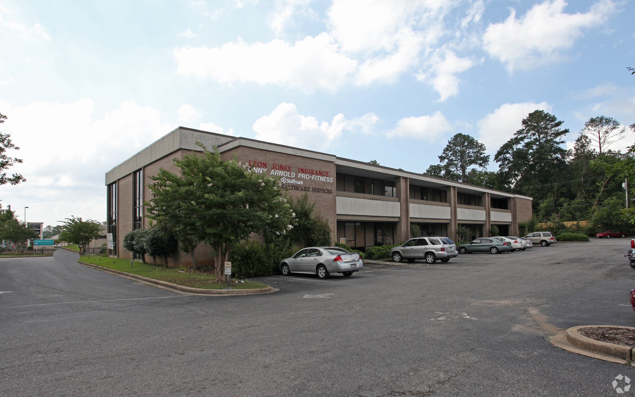 4700 Forest Dr, Columbia, SC for lease Primary Photo- Image 1 of 9