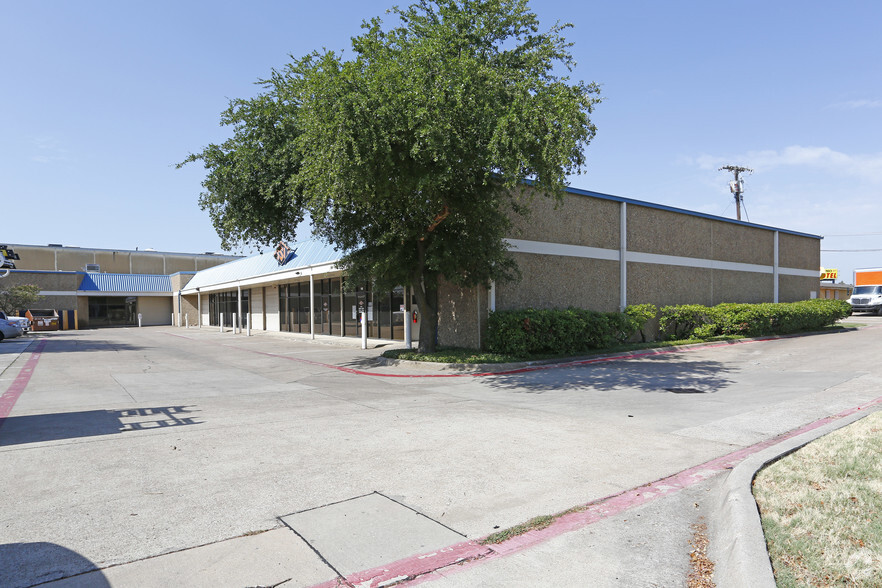 610 S Sherman St, Richardson, TX for sale - Building Photo - Image 3 of 8