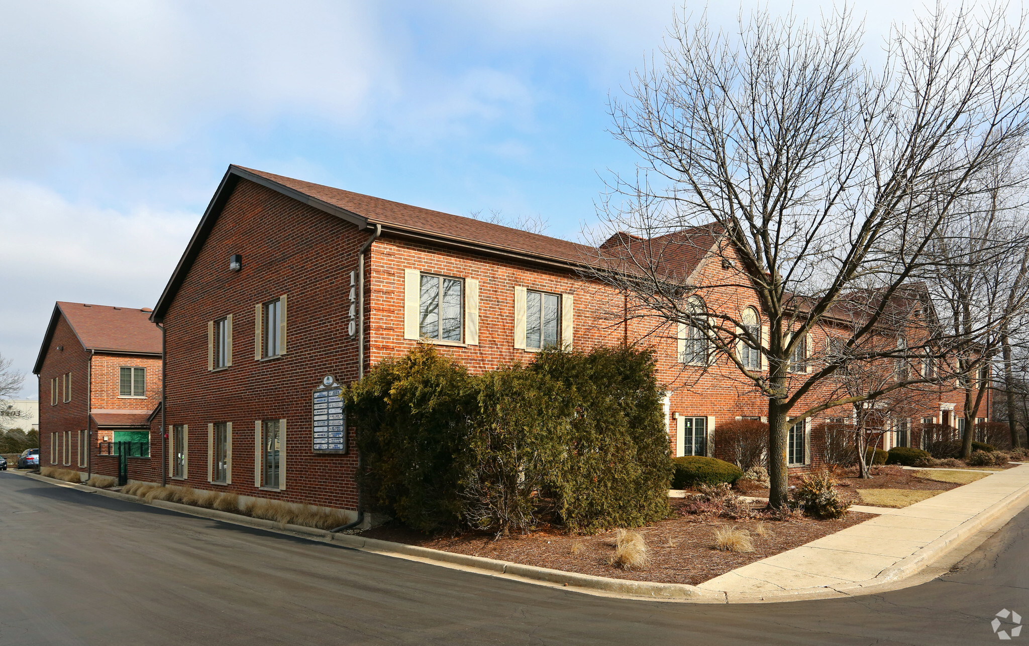 1440 Maple Ave, Lisle, IL for sale Building Photo- Image 1 of 1