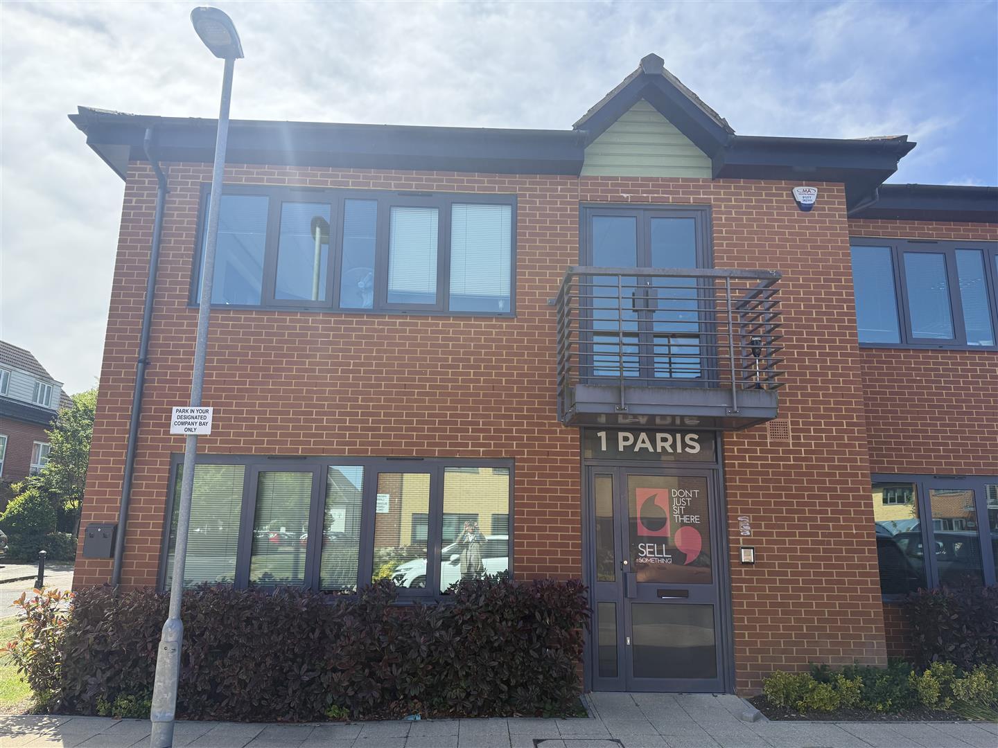 Railton Rd, Guildford for sale Primary Photo- Image 1 of 6