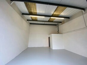 Bedwas House Industrial Estate, Caerphilly for lease Interior Photo- Image 1 of 3