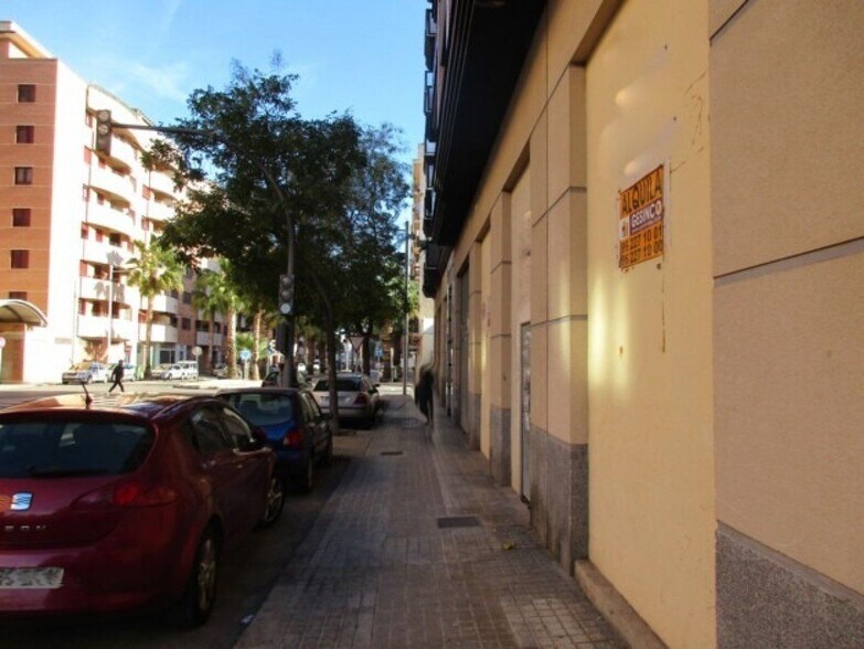 Retail in Xàtiva for lease - Building Photo - Image 2 of 4
