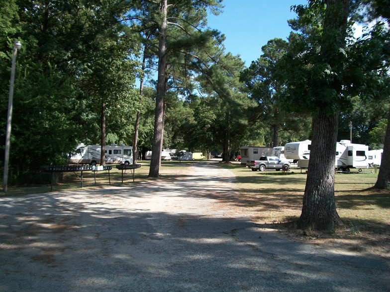 911 Highway 165, Fort Mitchell, AL for sale - Primary Photo - Image 1 of 1