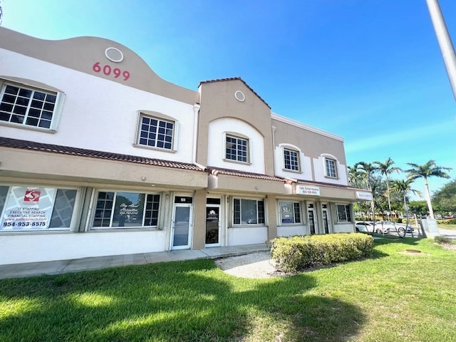 6099 Stirling Rd, Davie, FL for lease - Building Photo - Image 1 of 28