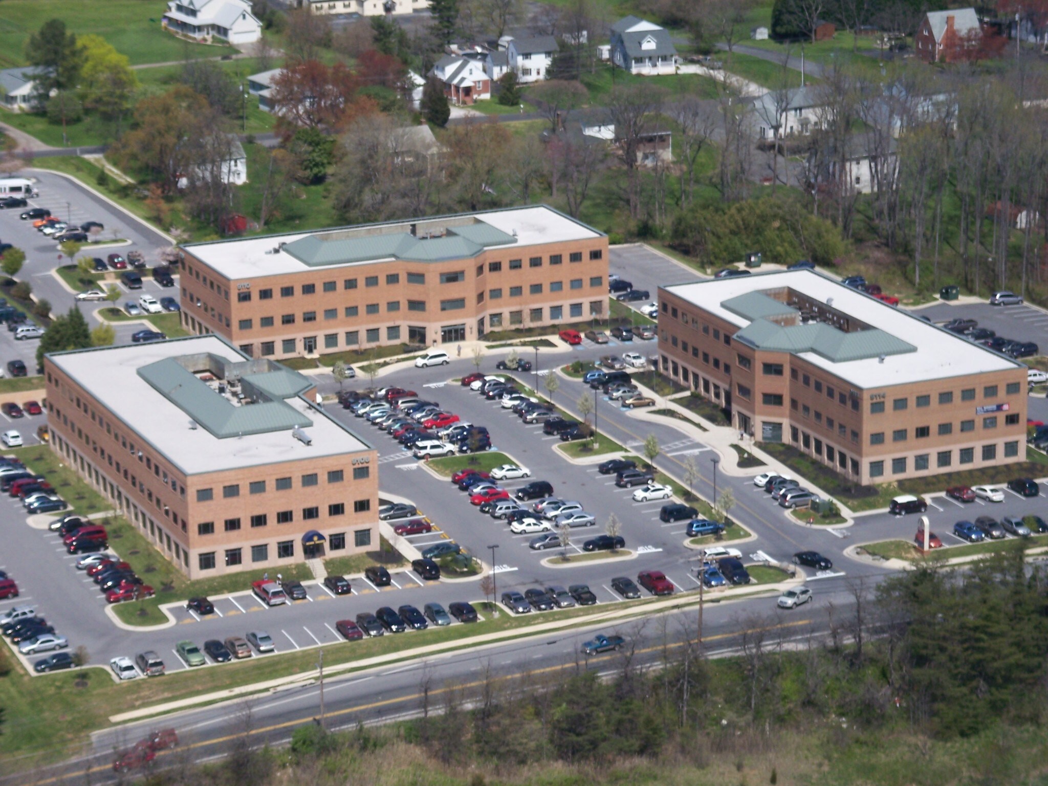 9110 Philadelphia Rd, Rosedale, MD 21237 Seven Square Corporate Park